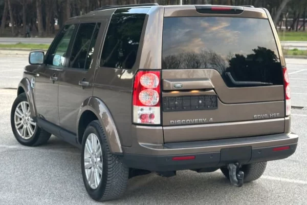 Auto in Vendita a Tirana - 10,000 Euro