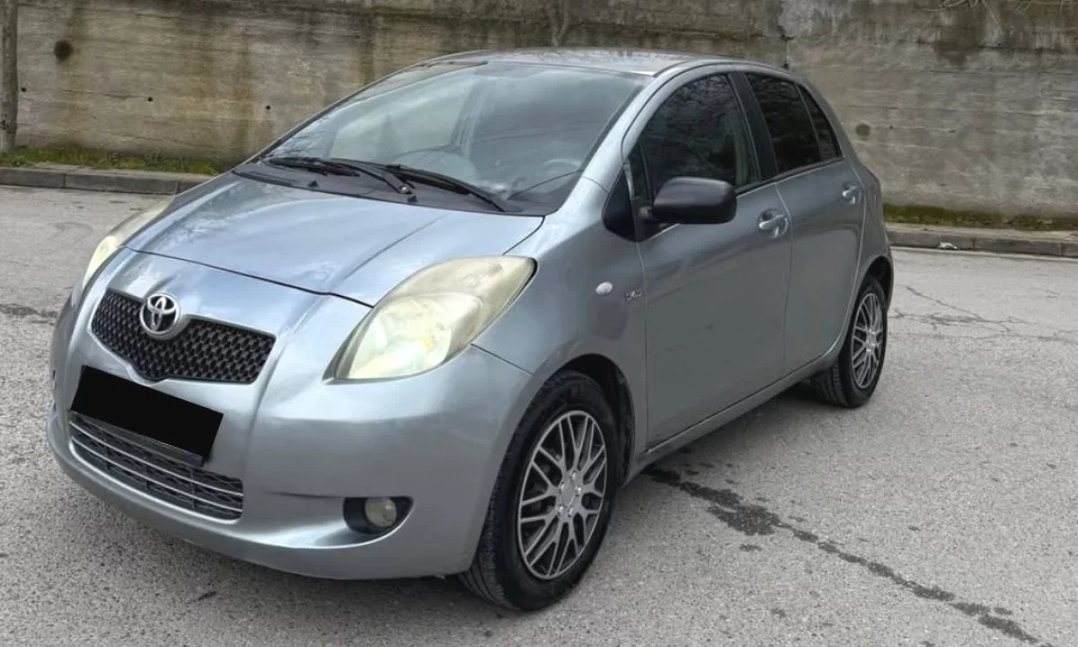 Auto in Vendita a Tirana, Toyota, 2008 Diesel,Kambio Manual Pagamento 3,300  Euro.