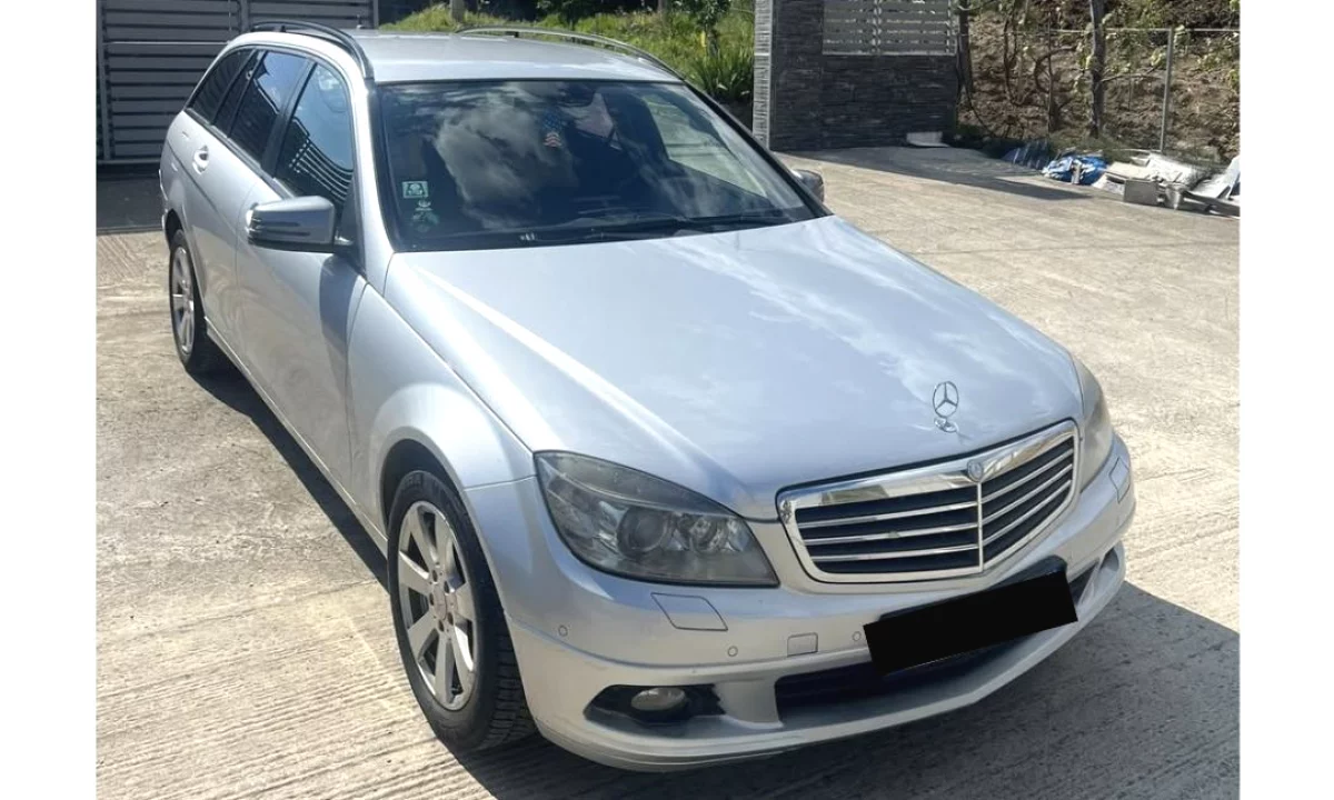 Auto in Vendita a Tirana, Mercedes-Benz, 2009 Diesel,Kambio Automatik Pagamento 5,000  Euro.