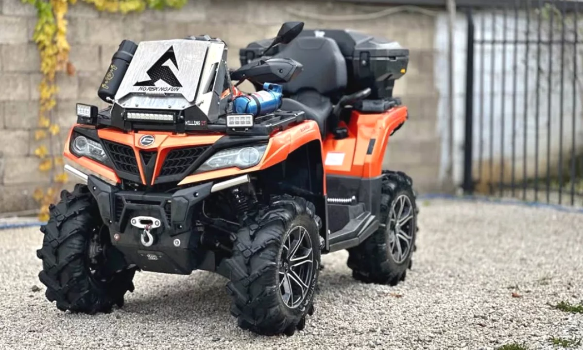 Shitet CF Moto 850 – Full Ekstra