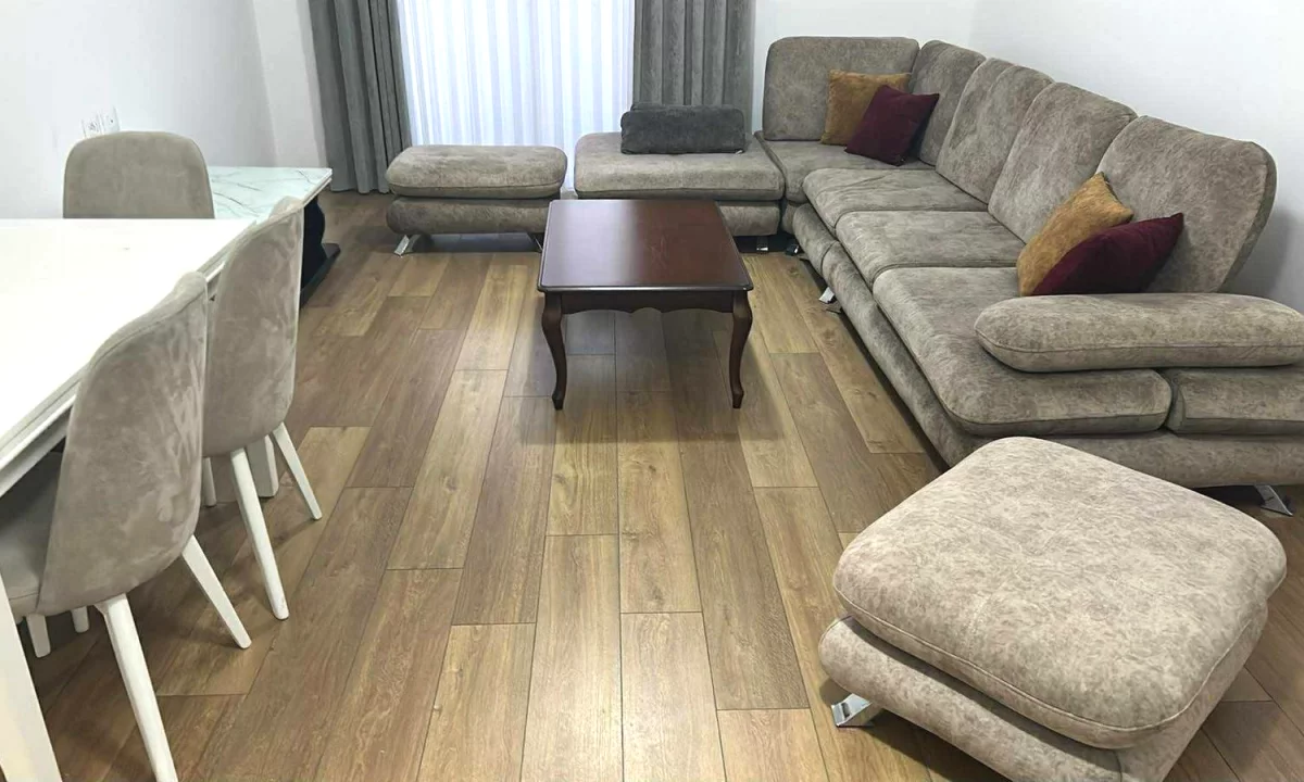 Shtepi me qera Apartament ne Tirane, 2+1, Mobilimi E mobiluar, Pagesa 60,000  Leke.