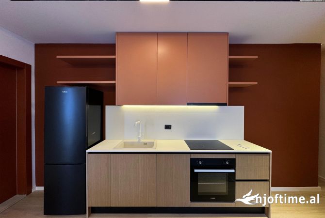 Shtepi ne shitje Apartament ne Tirane, 1+1, Mobilimi E mobiluar, Pagesa 155,000  Euro.