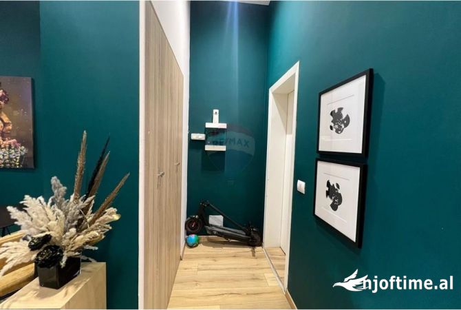 SHITET AMBIENT BAR/KAFE 21 DHJETORI