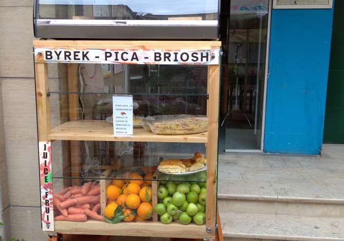 Pajisje per krepa me Gaz & Paisje  byreku, pizza fast food dhe Makineri akullore soft 