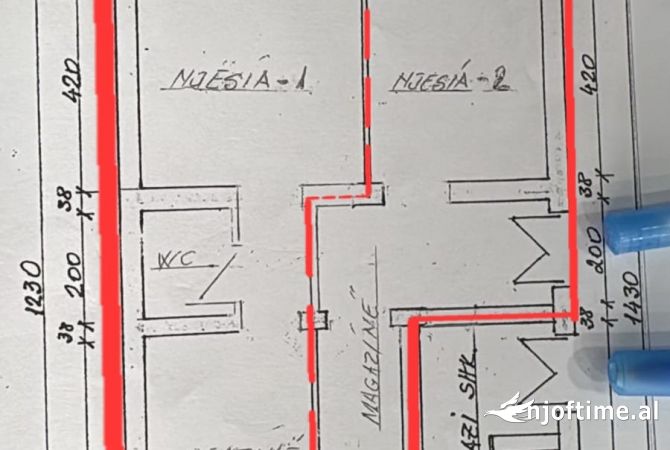 Ambiente Commerciale in Vendita 1+1 a Kavaja - 190,000 Euro