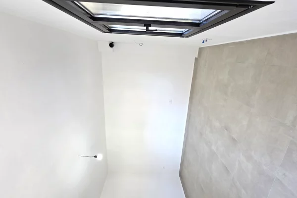 Appartamento in vendita a Kavaja Garsoniere, Vuoto