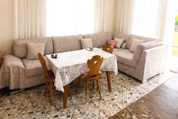 Shtepi ne shitje Apartament ne Kavaje, 2+1, Mobilimi E mobiluar, Pagesa 5,600,000  Leke.