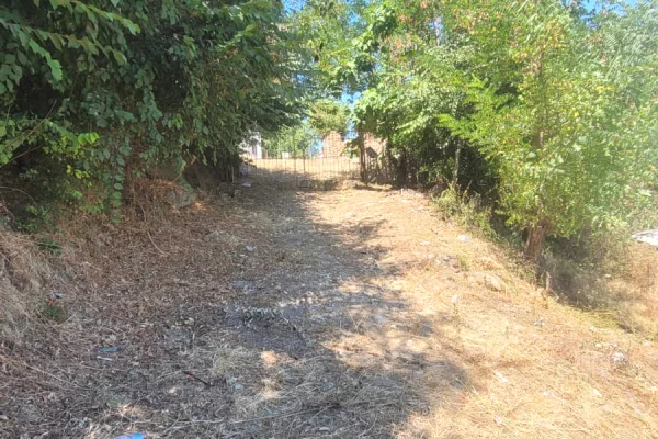 🏡 SHITET SHTEPI E VJETER ME 3500  TOKE me  ULLINJ – 6 km nga bregdeti Spillese 