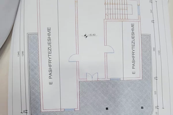 Shtepi ne shitje Shtepi Private ne Kavaje, 5+1, Mobilimi Bosh, pa mobiluar, Pagesa 175,000  Euro.