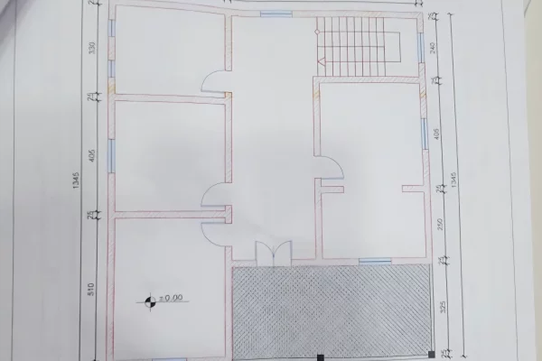 Shtepi ne shitje Shtepi Private ne Kavaje, 5+1, Mobilimi Bosh, pa mobiluar, Pagesa 175,000  Euro.