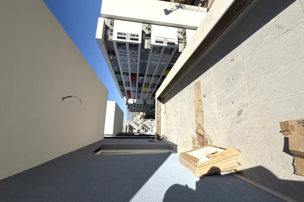 Appartamento in vendita a Tirana 2+1, Vuoto