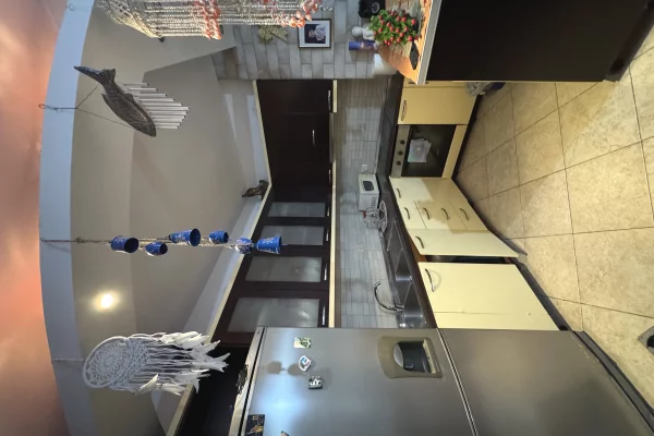 Appartamento in vendita a Tirana 2+1, Arredato