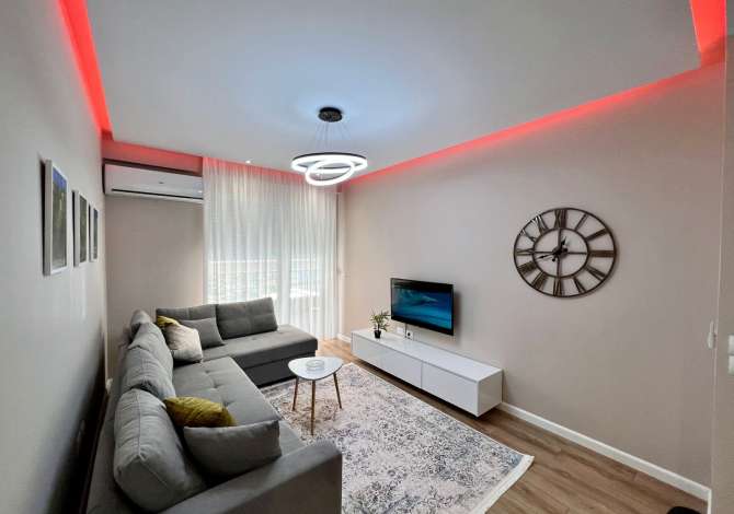 Jepet me qira Apartamnet 1+1 tek Kika 2 , Komuna Parisit 