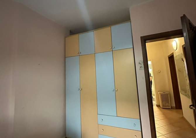 Appartamento in affitto a Tirana 2+1, Arredato