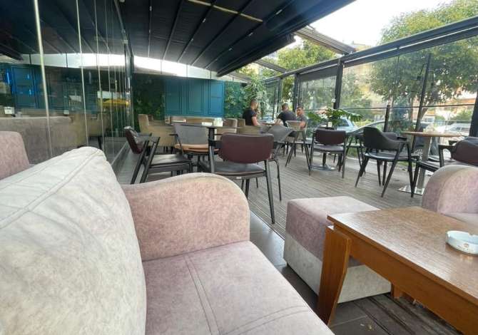 Jepet me qera lokal dupleks ne Astir/ 1150 euro