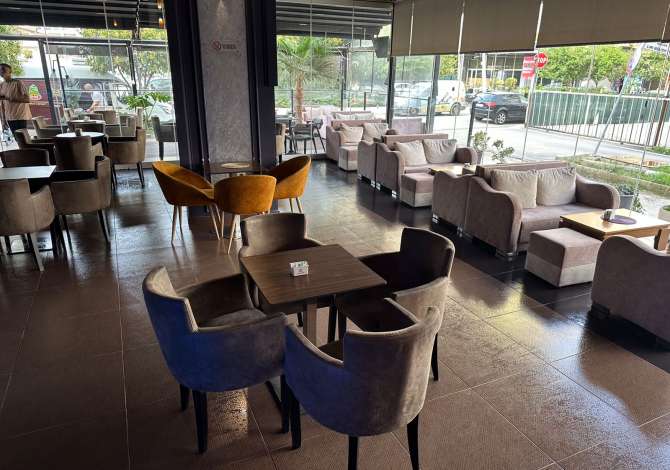 Jepet me qera lokal dupleks ne Astir/ 1150 euro