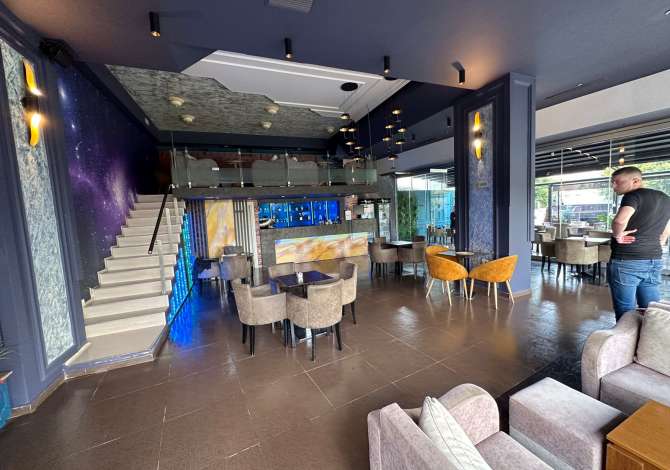 Jepet me qera lokal dupleks ne Astir/ 1150 euro