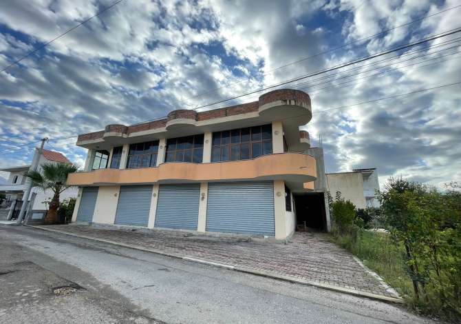 Jepet me qera Godine 2 kateshe ne Bathore/ 1500 euro