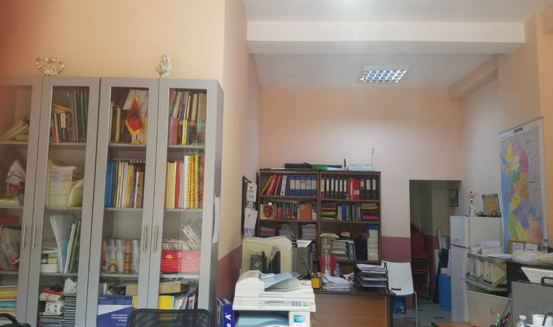 Jepet me qera ambient biznesi tek Komuna e Parisit/ 400 euro