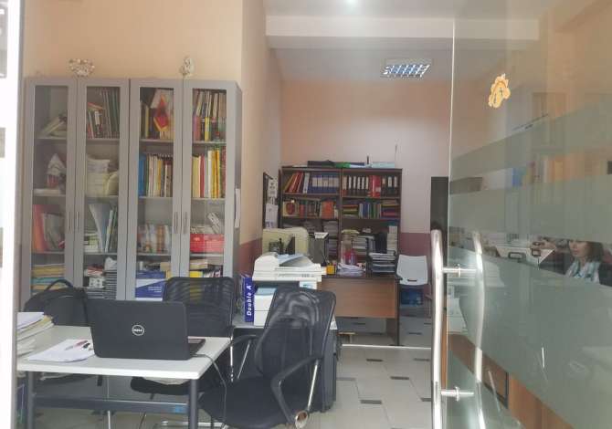 Ambient biznesi me qera 1+1 ne Tirane - 400 Euro