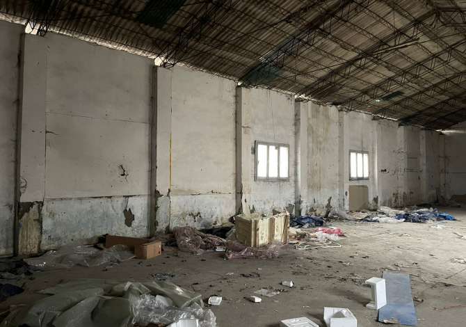 Jepet me qera magazine tek Ish Sheshi Shqiponja/ 50'000 ALL