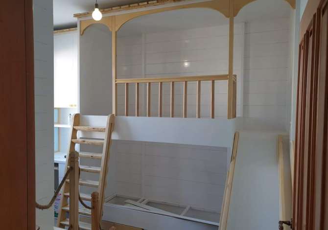 Shtepi me qera Apartament ne Tirane, 2+1, Mobilimi E mobiluar, Pagesa 700  Euro.