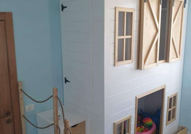 Shtepi me qera Apartament ne Tirane, 2+1, Mobilimi E mobiluar, Pagesa 700  Euro.