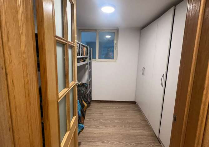 Duplex (casa a 2 piani) in affitto a Tirana 2+1, Arredato