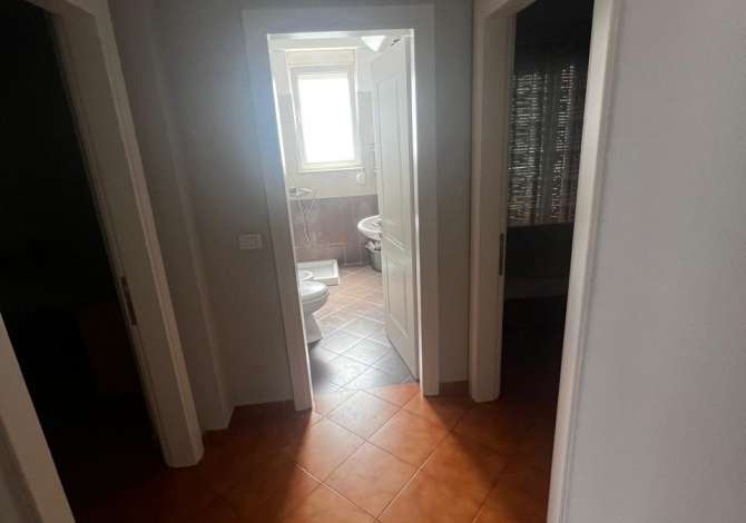 Appartamento in affitto a Tirana 2+1, Arredato