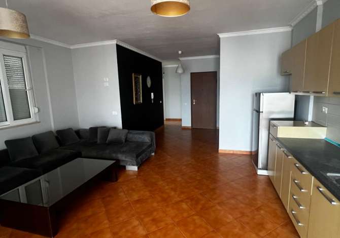 Jepet me qera apartament 2+1+2 tek Kodra e Diellit/ 500 Euro