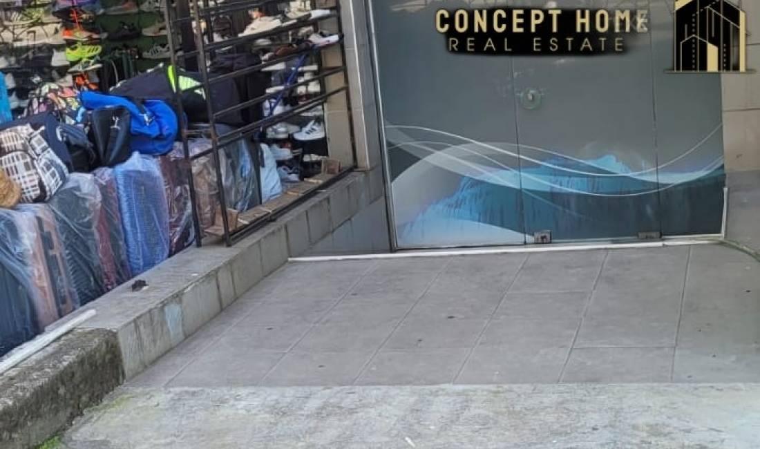 Jepet me qira dyqan tek Rr. Durresit/ 600 euro