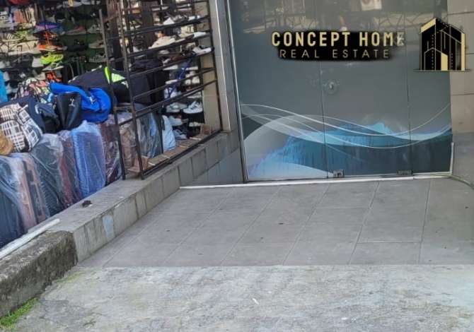 Jepet me qira dyqan tek Rr. Durresit/ 600 euro