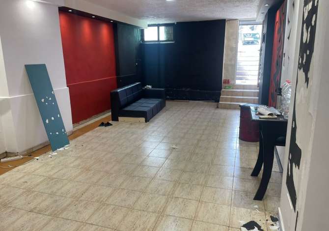 Jepet me qera ambient biznesi tek Komuna e Parisit/ 350Euro