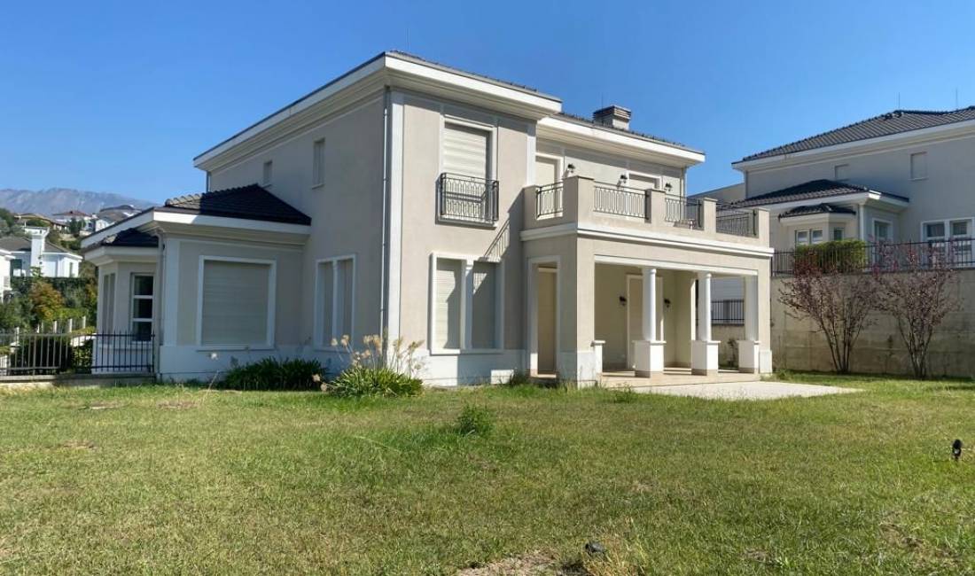 Luxury villas for rent in Tirana 7+1, Furnished