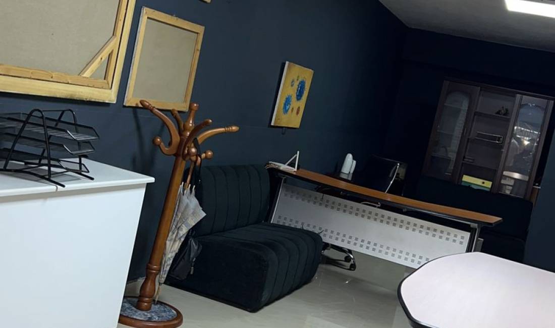 Jepet me qera ambient biznesi tek Komuna e Parisit/ 400 euro