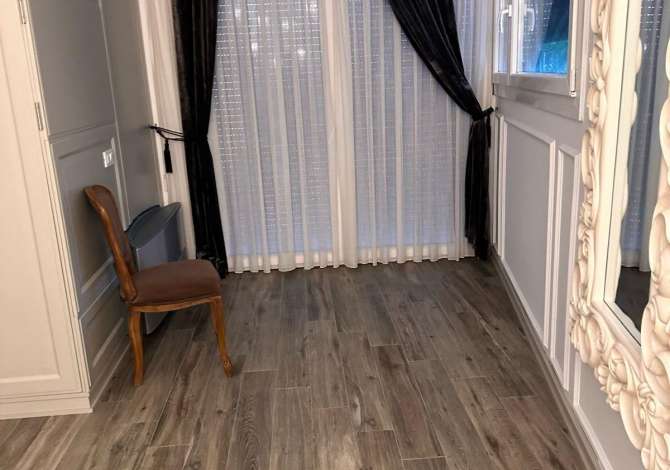 Villa di lusso in affitto a Tirana 3+1, Arredato