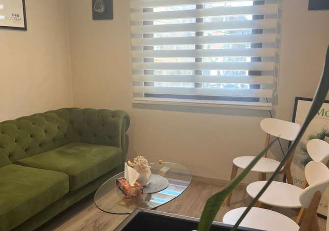 Jepet me qera amjent biznesi per zyre tek Stadiumi Dinamo, prane Restorant Pa Pirunj