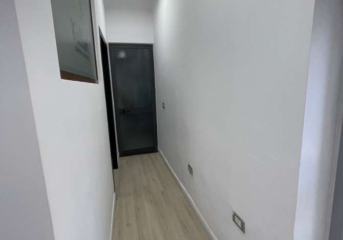 Business Property in Sale 1+1 in Tirana - 95,000 Euro