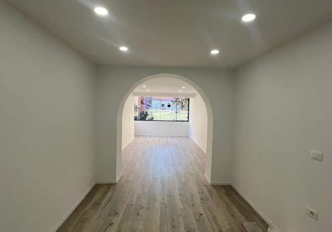 Ambient biznesi me qera 1+1 ne Tirane - 500 Euro