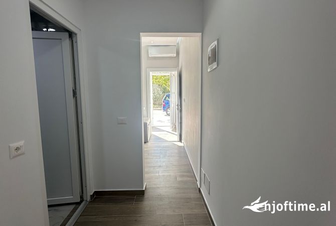 Shtepi me qera Apartament ne Tirane, 1+1, Mobilimi E mobiluar, Pagesa 350  Euro.