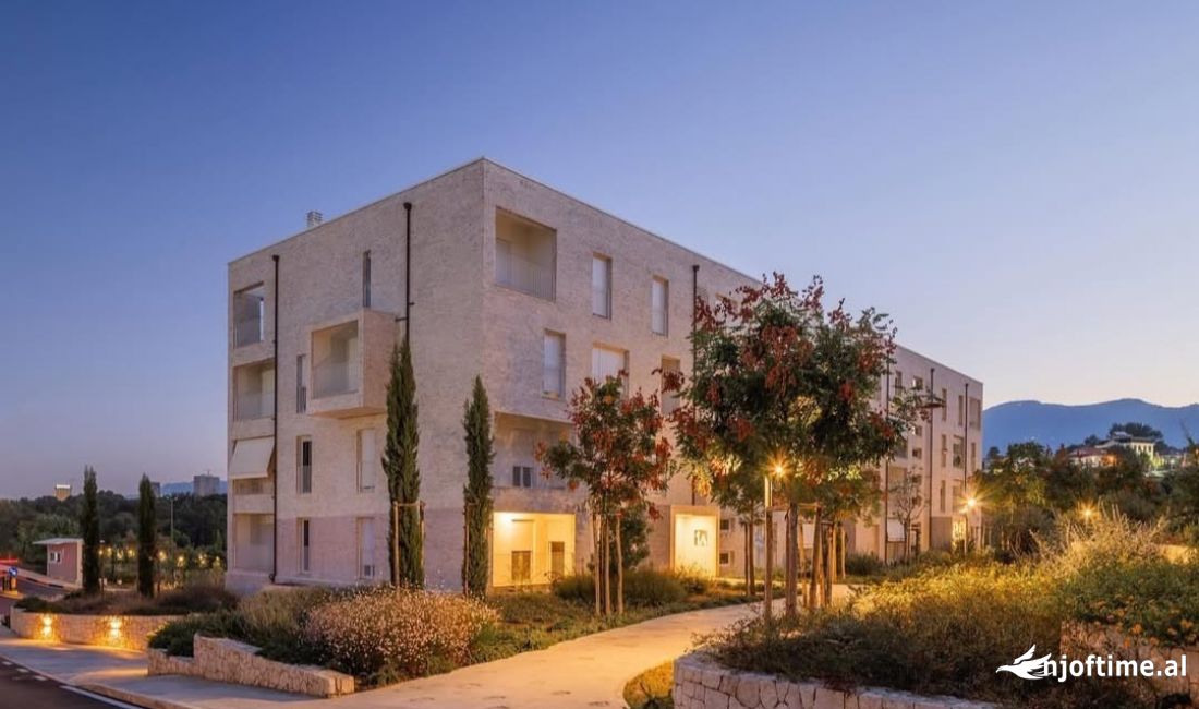 Appartamento in vendita a Tirana 1+1, Vuoto