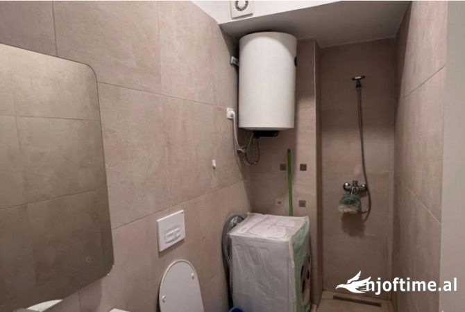 Appartamento in affitto a Tirana Garsoniere, Arredato