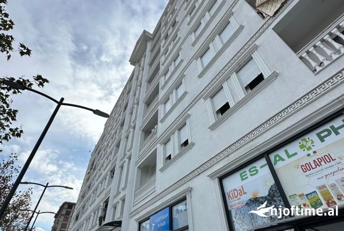 Jepet me qera ambjent biznesi ne Koder Kamez/ 50,000 ALL