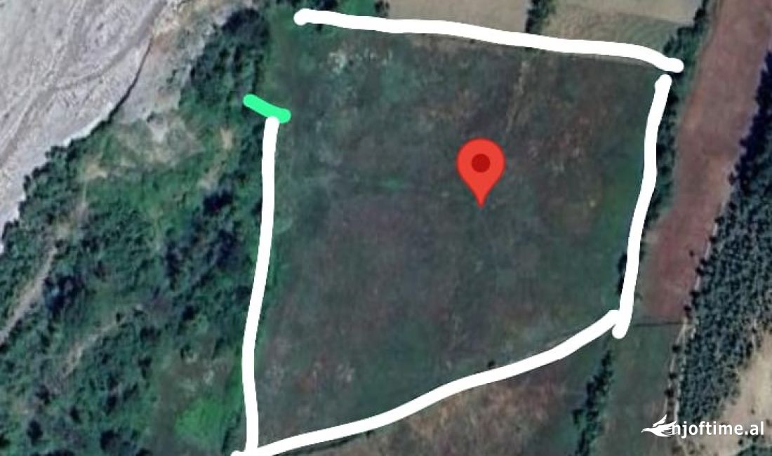 Shitet toke tek rruga e Arbrit/ 250,000 Euro