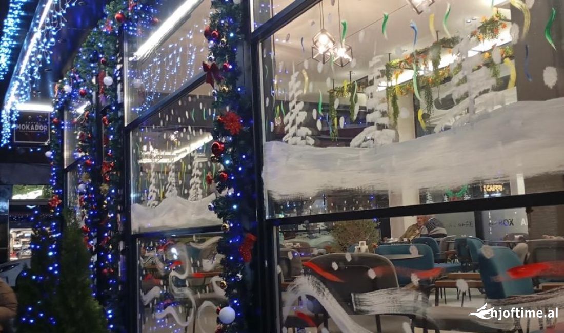 Shitet lokal lounge tek rruga Hoxha Tahsim/ 600,000 euro