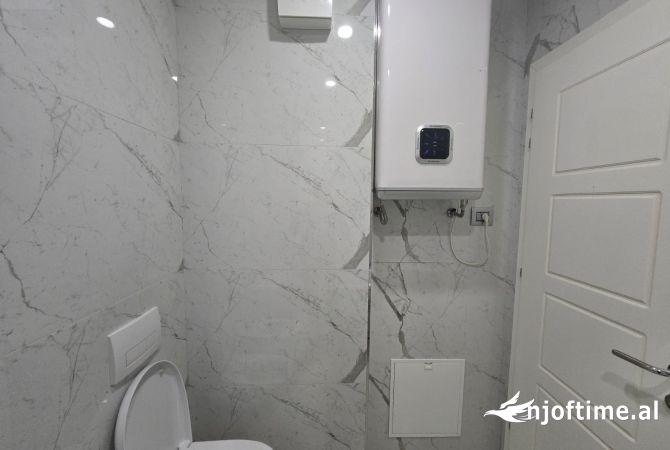 Shtepi me qera Apartament ne Tirane, 2+1, Mobilimi E mobiluar, Pagesa 1,000  Euro.