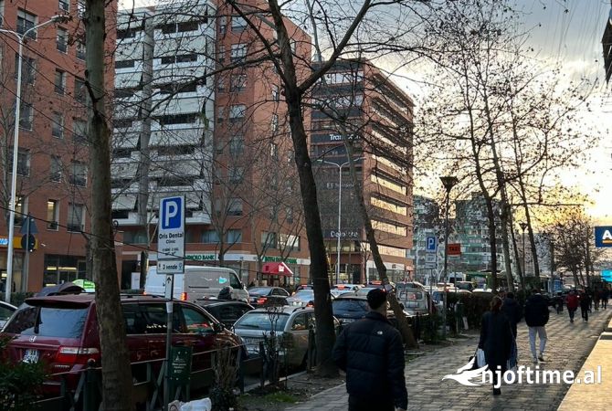 Ambient biznesi ne shitje 1+1 ne Tirane - 1,100,000 Euro