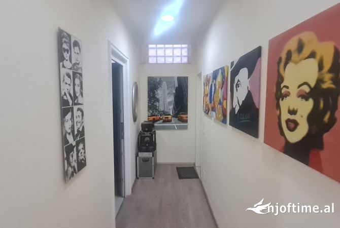 Shitet ambient komercial tek Kodra e Diellit/ 350,000 Euro