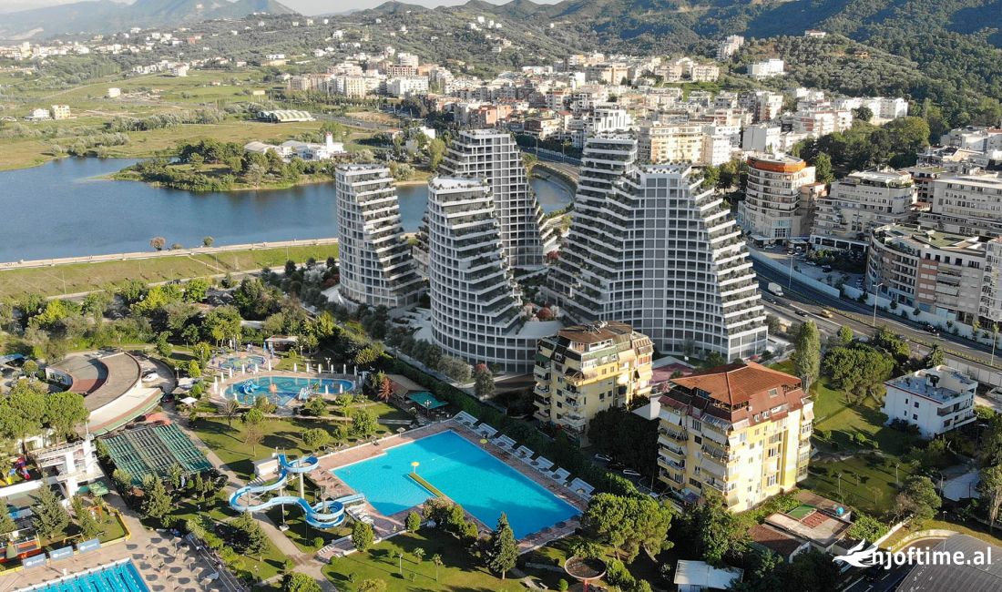 Jepet me qera dyqan tek Rezdenca Lake View/ 1900 euro
