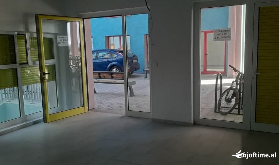 Shitet ambient tek Kompleksi Mangalem 21; 83,000Euro